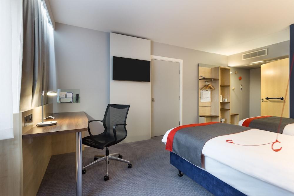 Holiday Inn Express London - Watford Junction By Ihg Buitenkant foto
