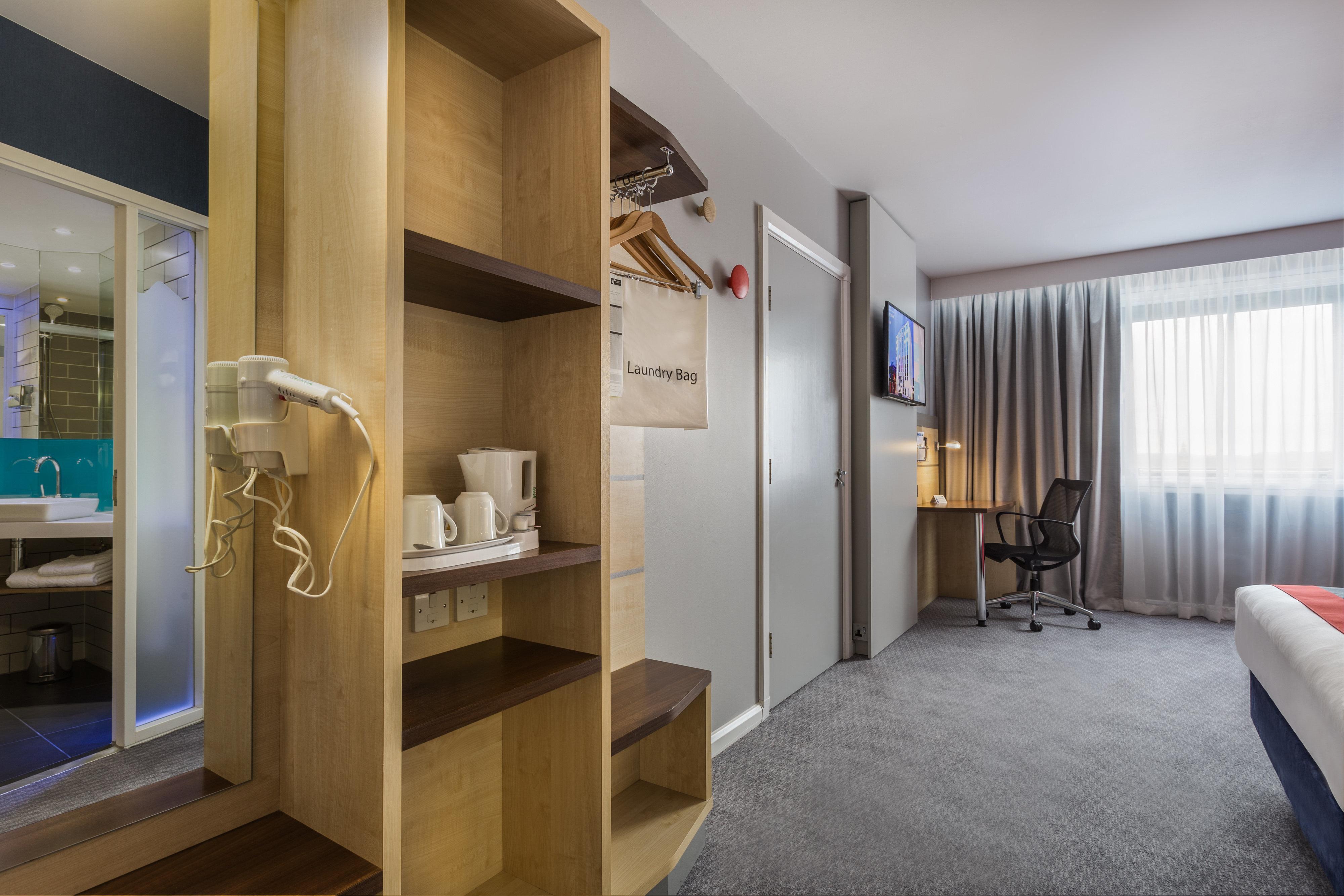 Holiday Inn Express London - Watford Junction By Ihg Buitenkant foto