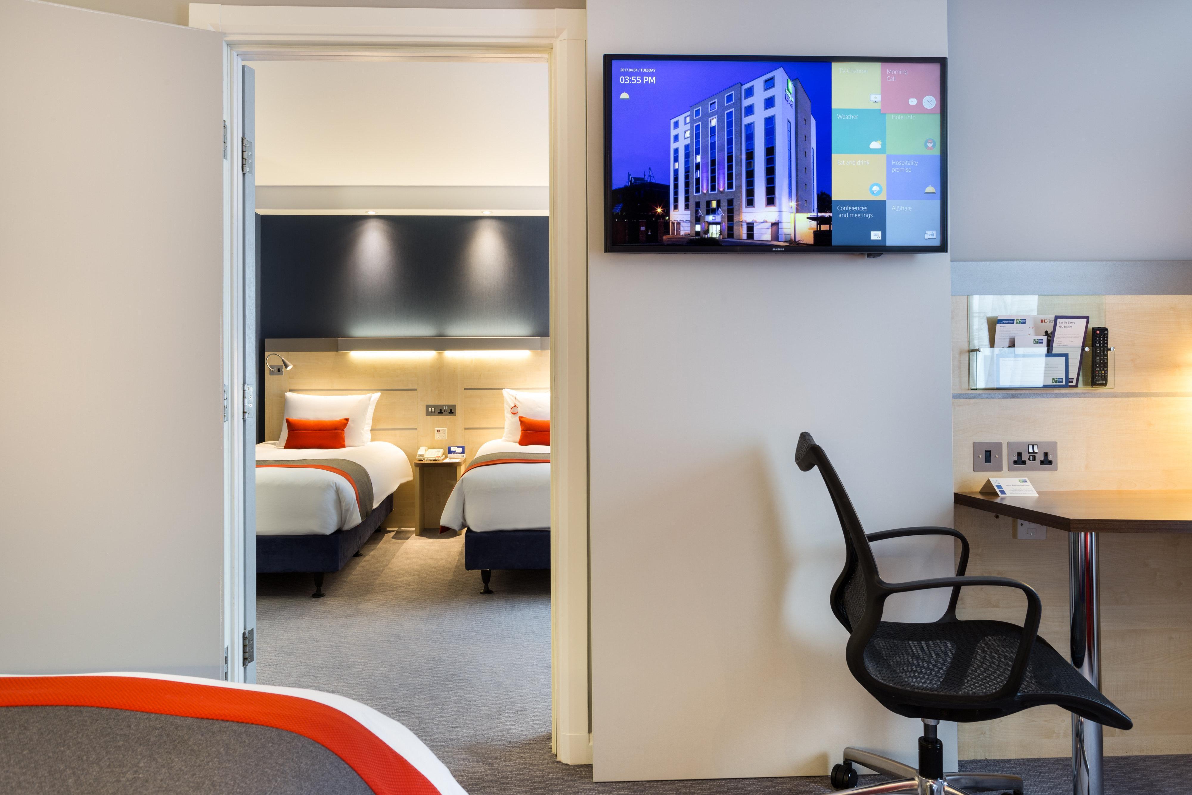 Holiday Inn Express London - Watford Junction By Ihg Kamer foto