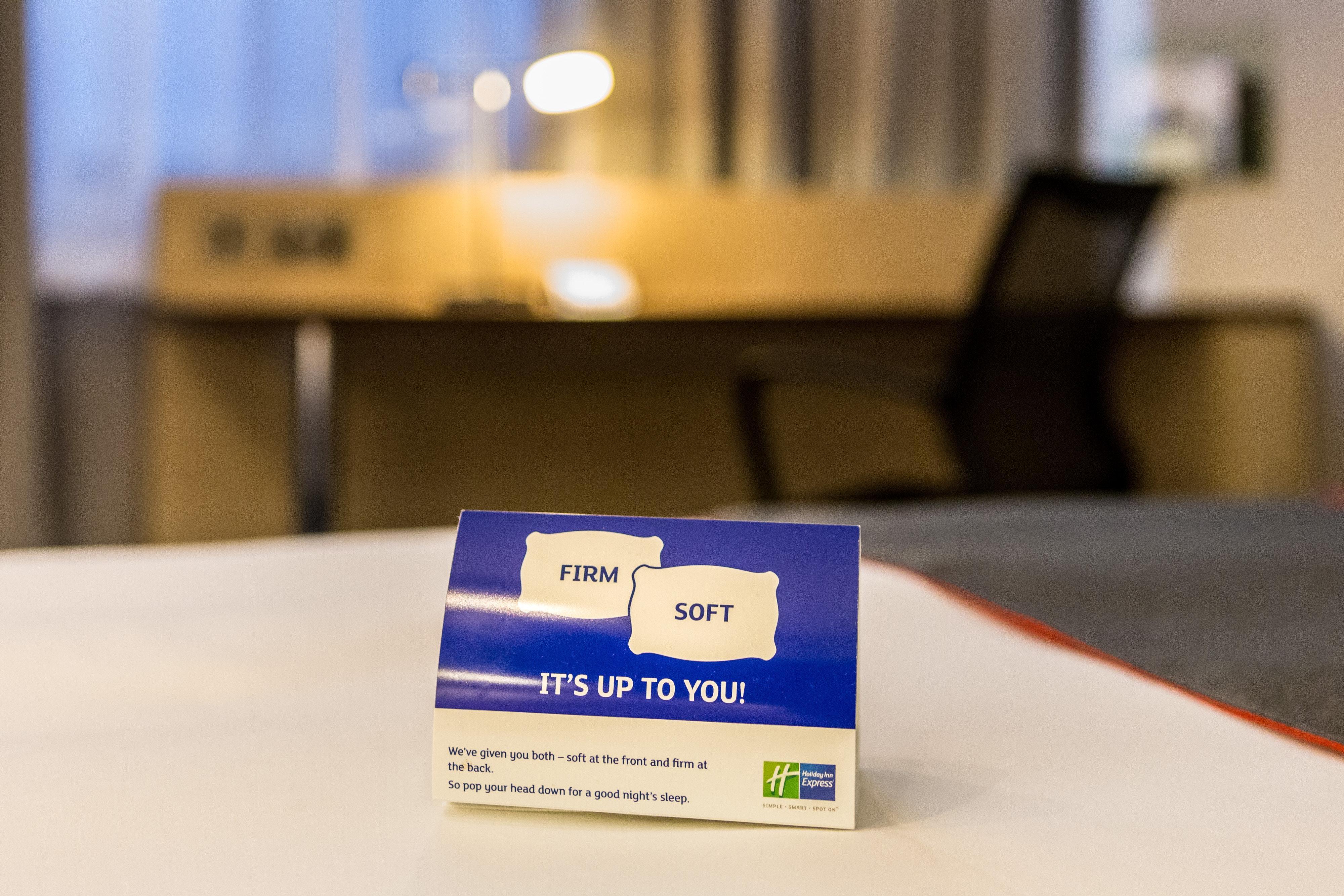 Holiday Inn Express London - Watford Junction By Ihg Buitenkant foto