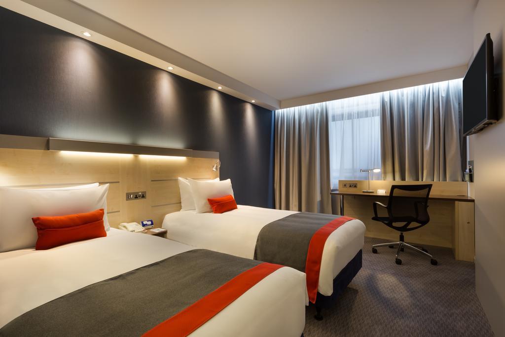 Holiday Inn Express London - Watford Junction By Ihg Kamer foto