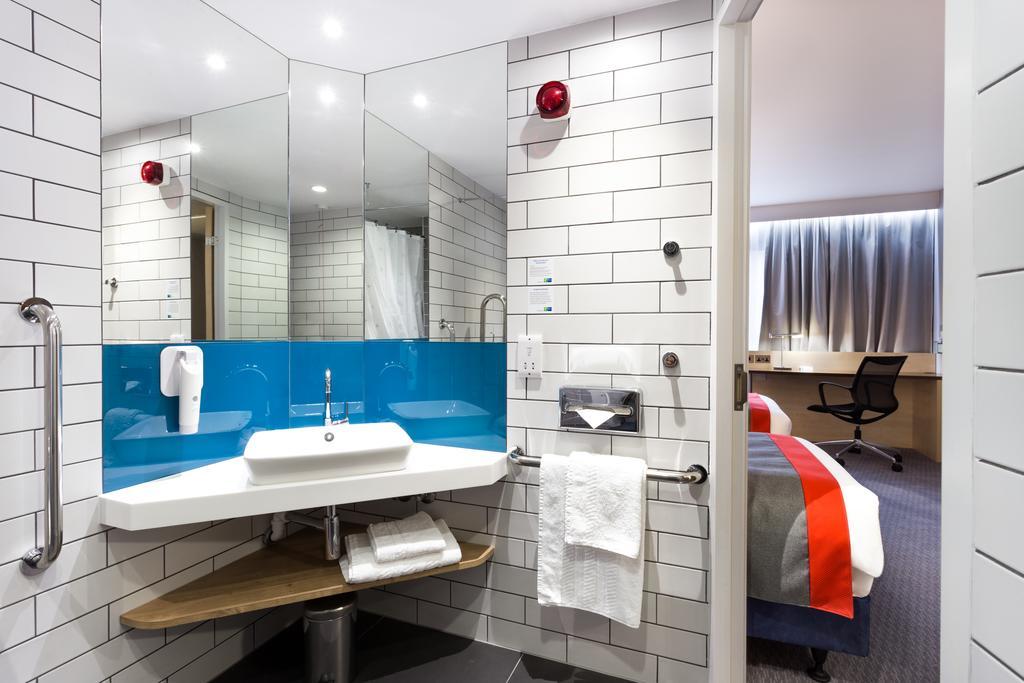 Holiday Inn Express London - Watford Junction By Ihg Kamer foto